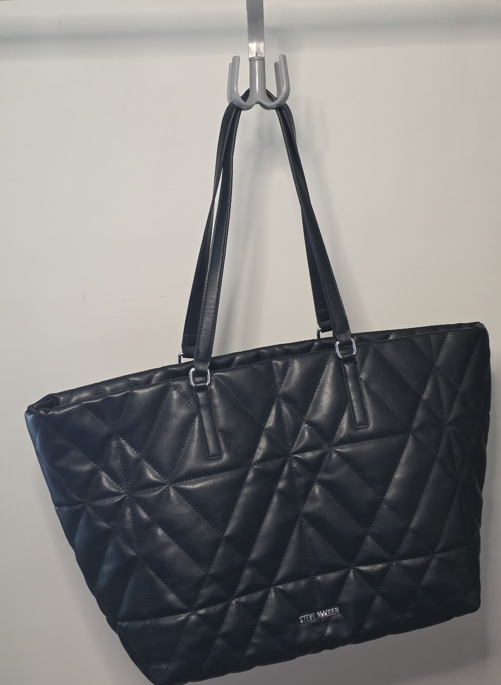Steve Madden Blina Tote - Picture 6 of 14